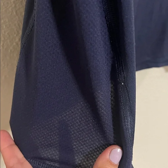 (🌸 5 for $15) Short sleeve champion fitted T-shirt - Picture 5 of 5